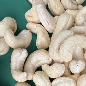 Noix de cajou du Vietnam WW180, WW240, WW320, LP, noix de cajou brutes, acheteurs de noix de cajou, exigences OEM ODM pour les clients - Product Image 1