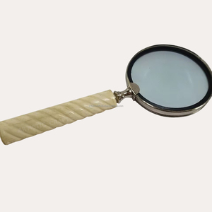 แว่นขยายพกพาพร้อมที่จับเรซินและขอบทองเหลืองปรับแต่ง OEM แว่นขยายโลหะ - Product Image 2