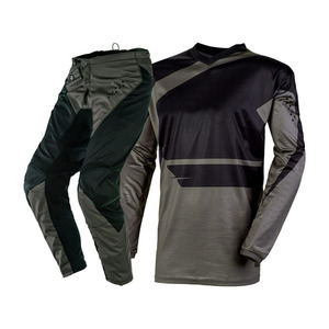 Combinaison de moto de style actuel, combinaison de course en cuir personnalisée pour motard, combinaison de course avec logo de moto - Product Image 5