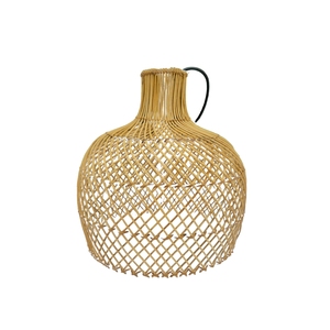 Lanterne en rotin artisanale durable et écologique Hien Luong, forme personnalisable, finition naturelle, utilisation intérieure et extérieure, fabricant vietnamien - Product Image 1