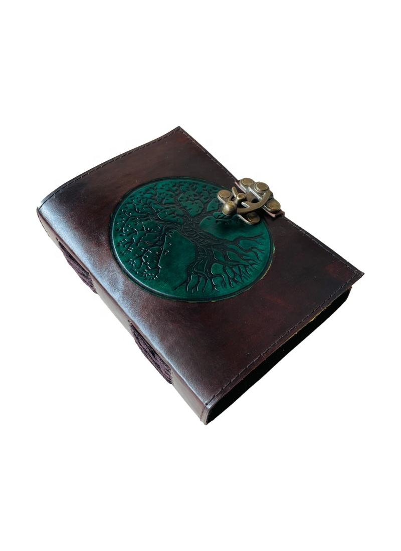 สีน้ำตาล