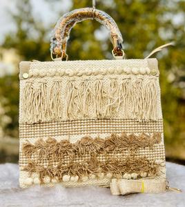 Sac à main en coton tissé à la main avec pompon, sac fourre-tout avec poignée en bambou, sac à bandoulière pour usage quotidien - Product Image 1
