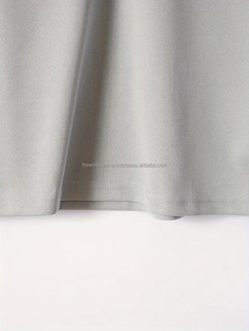 Camiseta de polo de alta calidad para hombre más vendida Camiseta de patrón sólido antiarrugas transpirable hecha a medida - Product Image 2