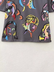 T-shirt court ajusté en coton respirant pour femme, col rond, design personnalisé, pour un look actif et tendance, motif imprimé - Product Image 6