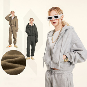 Sudaderas con Capucha de Alta Calidad, Sudaderas Premium Esenciales, Sudaderas de Lujo de Talla Grande, Sudaderas Casuales Holgadas para Hombre y Mujer - Product Image 4