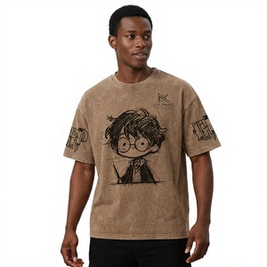 T-shirt Marron Oversize Respirant pour Homme en Coton à Manches Courtes Col Rond Imprimé Dessin Animé Décontracté Coupe Ajustée - Product Image 1