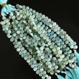 Perles d'aquamarine naturelle, forme poire, facettées, 8x11-9x12 mm, perles de pierres précieuses aquamarine briolette, en vrac, pour la création de bijoux. - Product Image 1