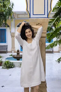 <b>Boho</b> Style Cotton Linen Mini <b>Dress</b> Round Neck 3/4 Sleeve Loose Comfortable <b>Summer</b> Maxi <b>Dress</b> With Pockets - Product Image 4