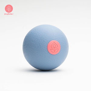 Balle de massage TPR écologique personnalisée Mukasa 6,5x6,5 cm, couleur et logo personnalisés pour la gymnastique, le Pilates, le yoga, la physiothérapie, le stress - Product Image 1