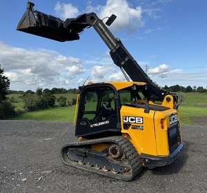 Chargeuse télescopique sur chenilles compacte JCB TELESKID 3TS-8T avec une charge nominale de 200 tonnes, moteur Kubota, pompe hydraulique MOOG - Product Image 5