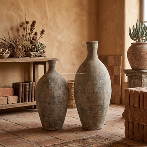 Vase décoratif de table et de sol en céramique artisanale moderne, en argile terracotta noire rustique, Tararear S Cream, vente en gros - Product Image 5