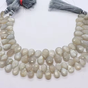 Perles de pierre de lune de Ceylan naturelle facettées en forme de poire, perles de pierre de lune Siloni facettées en forme de poire pour la fabrication de bijoux, vente en gros - Product Image 1