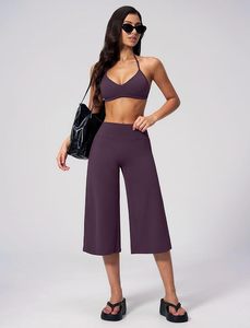Ensemble de yoga dos nu à col en V profond, pantalon taille haute à jambes larges longueur mollet, en Spandex et Polyester, sans couture, 2 pièces - Product Image 5