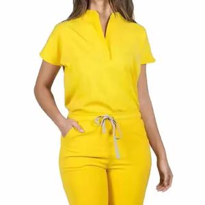 Tenues d'infirmière et de médecin pour femmes en spandex/polyester, personnalisables et tendance, créez votre propre ensemble, vente en gros pour les hôpitaux, y compris les tenues. - Product Image 2