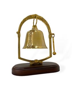 Cloche en laiton et bois antique de 4 pouces montée sur un support léger de 10 pouces pour bureau, comptoir, réception, décoration - Product Image 6