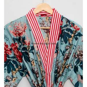 Kimono artisanal 100% coton indien, motif floral bohème, ceinture à nouer, poches, imprimé sérigraphié, robe longue décontractée - Product Image 4