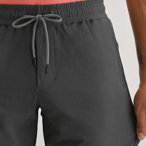 Pantalon de jogging léger et sportif pour homme avec poches, idéal pour l'entraînement et la détente, taille élastique, services OEM et personnalisation du logo - Product Image 4