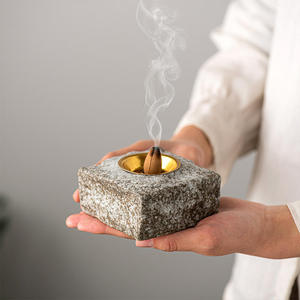 Quemador de incienso cuadrado  Hogar y Jardín>Decoración del hogar y fragancias para el hogar>Incienso y portainciensos>Difusor de aromaterapia - Product Image 2