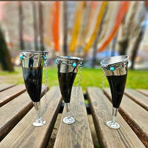 Flûte à vin en corne naturelle, gobelet à champagne, verre à boire fait main au toucher réel, design de tige sculptée, rustique/moderne, pour célébration de mariage - Product Image 4