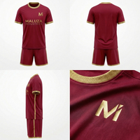 Uniformes de Fútbol Personalizados al por Mayor con Impresión por Transferencia de Calor, Vibrantes, 100% Poliéster, Tallas Grandes, Transpirables, para Clubes de Fútbol