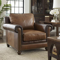 Sillón de Salón de Cuero Marrón de Lujo con Brazos Enrollados, Silla de Estilo Moderno de Mediados de Siglo para Sala de Estar, Decoración de Villa o Almacén