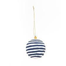 G.M.DEHQANI SONS Boule de Noël en papier faite à la main, rayée bleu et blanc, peinte à la main, décoration suspendue pour arbre, écologique et durable - Product Image 3