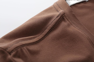 เสื้อยืดผู้ชายผ้าฝ้ายระบายอากาศดี รุ่นใหม่ล่าสุด สวมใส่สบาย แขนสั้น เหมาะสำหรับใส่ลำลองทุกวัน ดีไซน์ทันสมัย - Product Image 6