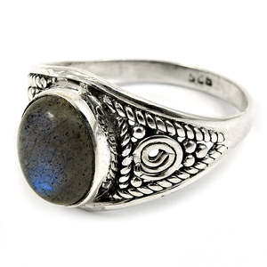 Elegant <b>Labradorite</b> Gemstone Jewelry In 925 Sterling Silver Natural Oval Cut Gemstone <b>Ring</b> Handmade Unisex Jewelry In Boho Style - Product Image 1