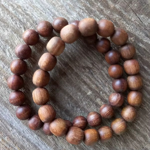 Pulsera de Cuentas Redondas de Madera Ecológica Hecha a Mano con Acabado Natural, Joyería Moderna y Ligera para Uso Diario - Product Image 1