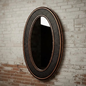 กระจกทรงรีกรอบโลหะสีดำลายตอก ดีไซน์สวยงาม เหมาะสำหรับห้องน้ำและห้องพักโรงแรม ขายส่งจากอินเดีย - Product Image 3