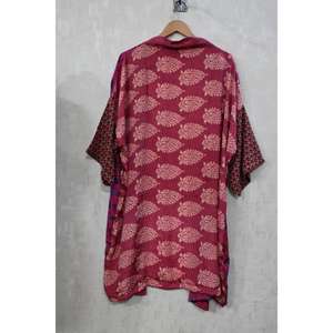 Robe kimono en patchwork de soie pour femmes, robe de nuit longue bohème, robe de détente faite à la main - Product Image 5