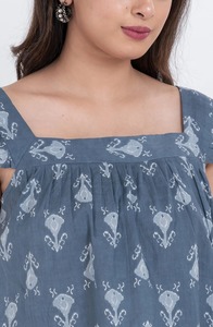 Haut sans manches en coton Paisley pour femme, qualité excellente, respirant, écologique, coupe ajustée décontractée, style A-line, idéal pour l'été, prix compétitif - Product Image 3