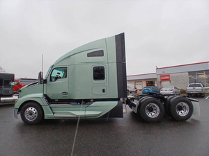 Camión Pesado 2025 T680 8X4 Usado con Transmisión Automática, Caja de Cambios Rápida, Motor Diésel, Estándar de Emisiones Euro 6, Dirección Izquierda - Product Image 4