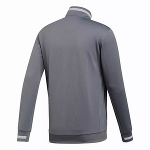 Fabricante de Chaquetas de Entrenamiento al por Mayor |   Chaquetas deportivas OEM al por mayor para exportación, ropa deportiva con bolsillos con cremallera, ropa para entrenamiento y running. - Product Image 5