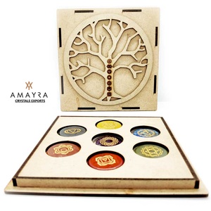Ensemble de disques gravés 7 chakras en pierres précieuses, personnalisable, boîte en bois étanche, pierres naturelles, vente en gros, cristaux Amayra, décoration intérieure - Product Image 3