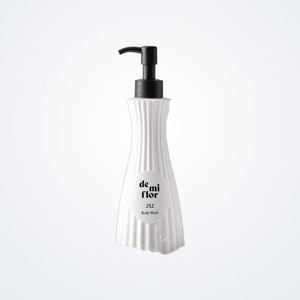 ครีมอาบน้ำสำหรับผู้หญิงเดมิฟโล 212 ซิตรัส โนแมด บอดี้ วอช 250 ก - Product Image 4