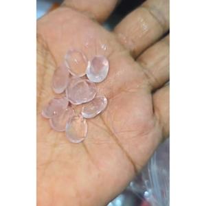 Piedra preciosa facetada de cuarzo rosa natural hecha a mano para colgante, anillo, figuras, manualidades, fabricación de joyas y tallados. - Product Image 4