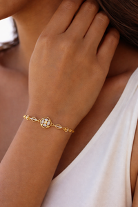 18ct Gold White <b>Crystal</b> Floral Center <b>Bracelet</b> for Women Elegant Minimalist Adjustable Chain Jewelry Wedding Party Daily - Product Image 6