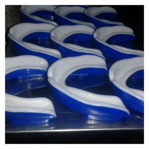 Protège-dents de sport avec logo imprimé personnalisé pour la boxe et le rugby Protection personnalisée haute performance Sécurité des dents en caoutchouc PVC - Product Image 5