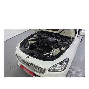 2018 for Kia K9 3.8 GDI AWD with Leather Seats Automatic Gear Box Rear Camera 74,154 km Left Steering - Product Image 6