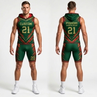 Tenue de football 7v7 personnalisée en polyester sublimé vert et noir avec short pour compétitions sportives sur terrain