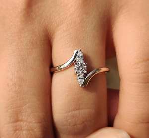 Anillo de Compromiso de Diamante Moissanite Premium para Mujer, Plata 925, 0.25 CT, Corte Pera, Sin Níquel, Anillo de Boda Clásico para Propuesta de Matrimonio - Product Image 5