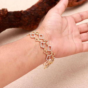 Pulsera de circonita cúbica blanca con baño de oro de 22 quilates, estilo tenis, elegante, para novias, regalo para ella, precio mayorista - Product Image 1