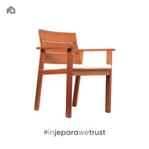 Chaises de salle à manger en teck massif de haute qualité au design moderne pour hôtels, restaurants, écoles, parcs, villas, ateliers, cours - Product Image 1