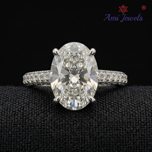 Anillo de Compromiso de Diamantes en Oro Blanco de 8K, Estilo Lujoso, con Certificación IGI, Acabado Brillante, Joyería Minimalista para Mujer - Product Image 1