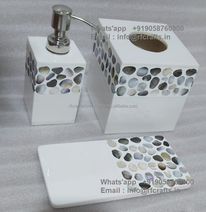 Ensemble de salle de bains en résine de luxe pour hôtels ajoutant une touche premium aux salles de bains - Product Image 5