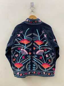 New Arrival Elegant Handcrafted Suzani Velvet Jacket <b>Winter</b> Floral Chic Suzani <b>Coat</b> At Factory Price - Product Image 4