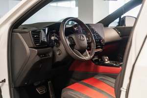 Lexus NX 350 F SPORT d'occasion 2024 - Product Image 5