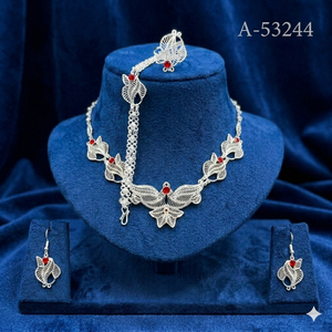 Traditional 24K Gold Plated Brass Lab Created Zircon Women's Bridal Jewelry Set Charm Necklace Bracelet Insect Design MOLA-53249 - Product Image 4