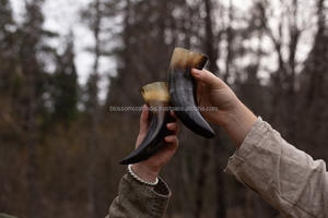 Cuerno Vikingo para Beber, Hecho a Mano con Cuerno de Buey, Vaca o Búfalo, Material de Calidad, Artículo Decorativo de Colección para Exhibición - Product Image 4